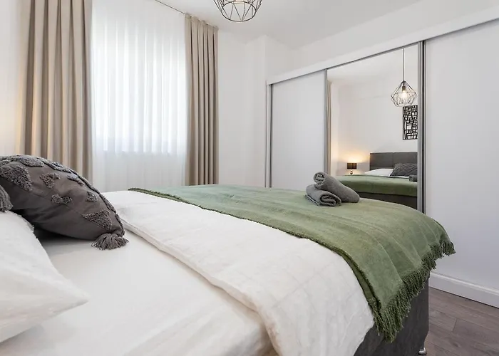 Luxury Sea View Levin * Makarska