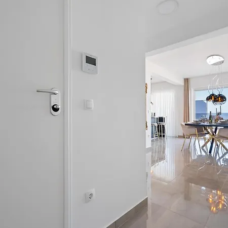 Luxury Sea View Levin * Makarska