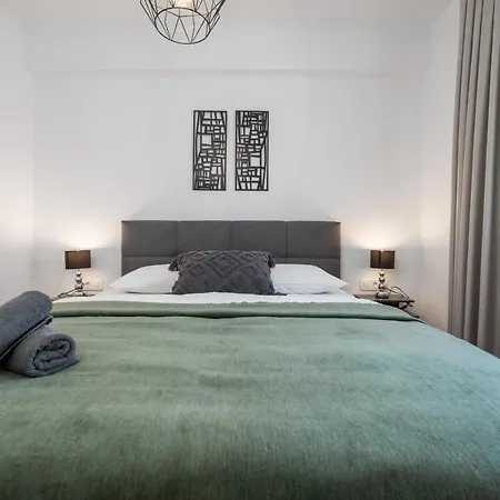 Luxury Sea View Levin Apartman *